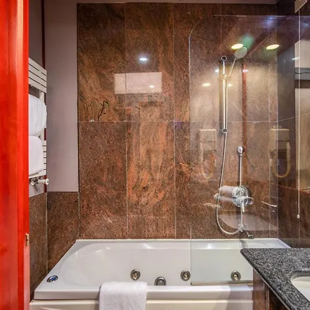 Castro Pretorio Easy Rooms Roma Exterior foto